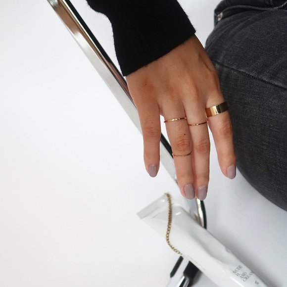 NEW 18K Gold Plated Wide Flat Simple Classic Wedding Ring - Picture 7 of 7